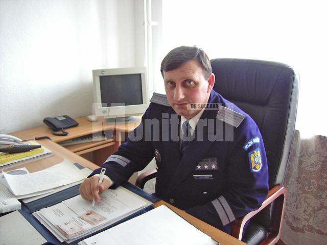 Comisarul-şef în rezervă Romeo Butnariu, care înainte de a se pensiona a ocupat postul de şef al Serviciului Poliţiei Rutiere