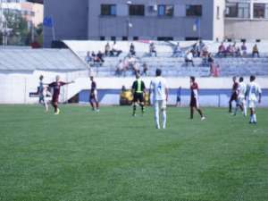 Gazonul de pe Areni va fi protejat pentru meciurile echipei de Liga a II-a, Rapid CFR Suceava
