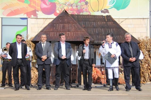 Oficialităţile sucevene au deschis Târgul „Produs în Bucovina”
