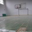 Sala de sport de la Şcoala 3 Suceava, renovată din gradaţia de merit a unui profesor