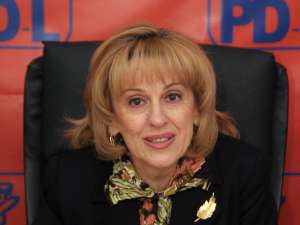 Sanda-Maria Ardeleanu: „În curând, păpuşile din Târgul de Turism al Bucovinei vor ajunge direct la colaboratorii noştri din Laval”