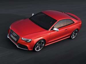 Audi îmbunătățește sportivul coupe RS 5 Facelift