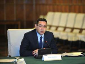 Premierul Ponta a cerut ca utilajele de deszăpezire să fie deja pregătite