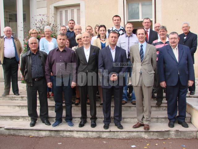 Delegaţia din Putna, în vizită în oraşul Montmorillon, situat în regiunea de centru-vest a Franţei