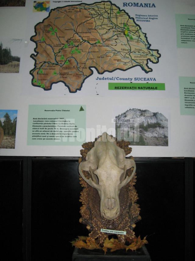 Expoziţia „Rezervaţiile naturale din ţinuturile Sucevei” poate fi vizitată până pe 26 noiembrie