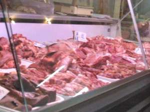 Românii preferă carnea de porc