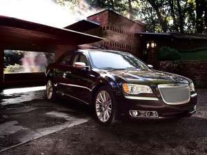 Chrysler 300, în stil pur american