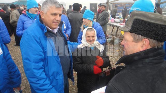 Dumitru Mihalescul, care candidează din partea Alianţei România Dreaptă (ARD) pentru funcţia de deputat, a avut în această săptămână o serie de întâlniri cu cetăţenii din Colegiul 7 Vicov-Putna