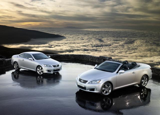 Lexus IS Cabrio devine mai rafinat