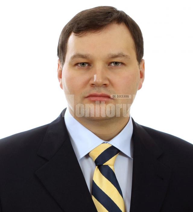 Marius Vatavu, candidatul Alianţei România Dreaptă pentru funcţia de senator în Colegiul nr. 4 Rădăuţi – Siret