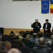 Câteva sute de persoane au participat la întâlnirile electorale pe care candidaţii Alianţei România Dreaptă Gheorghe Flutur şi Vasile Ilie le-au organizat în comunele Bosanci şi Moara