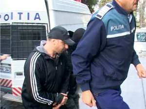 Constantin Lungu este acuzat că a pus pe picioare, din spatele gratiilor, o reţea de trafic de ţigări