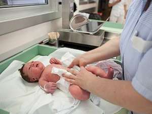 Vaccinarea BCG a nou-născuţilor, reluată. Foto: CORBIS
