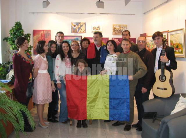 Iasmina Răceanu, câştigătoarea concursului de desene „Doodle 4 Google”, a expus alături de membri TAG