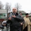 Candidatul USL pentru funcţia de senator în Colegiul nr. 3 Fălticeni, Ovidiu Donţu, a participat în cursul zilei de ieri la sfinţirea a trei fântâni în satul Bogata, comuna Baia