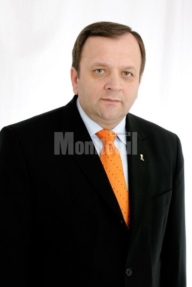 Gheorghe Flutur, candidatul din partea ARD pentru funcţia de senator în Colegiul nr. 2 Suceava