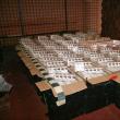 37.760 de pachete de ţigări, în valoare de 303.000 lei, abandonate în faeton