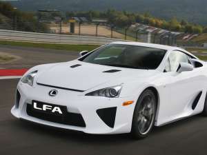 Lexus a fabricat ultimul exemplar LFA