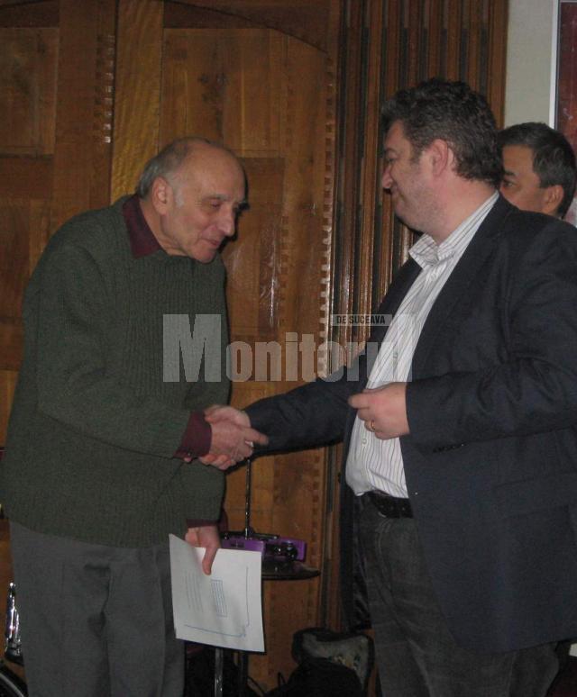 Medalion omagial dedicat muzeografului Mihai Vasiliu