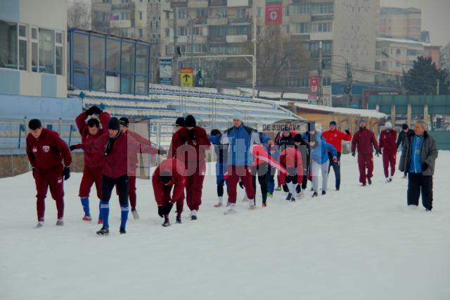  - Lotul echipei de fotbal Rapid Suceava s-a reunit astăzi la primul antrenament din 2013