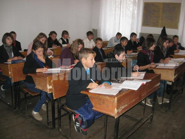 Ministerul Educaţiei a selectat zece unităţi de învăţământ din judeţul Suceava în care să se desfăşoare evaluările pilot