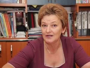 Anişoara Târnovan, directoarea grădiniţei „Prichindel”: Este inuman, aproape imposibil să-i supraveghezi îndeaproape pe copiii de la grupă, dar să ai în grijă şi toate problemele administrative