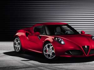 Alfa Romeo prezintă noul coupe 4C