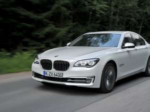 BMW Seria 7, revizuit pentru un plus de  lux și tehnologie