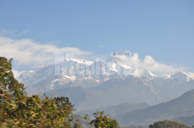 Himalaya văzută de la distanţa