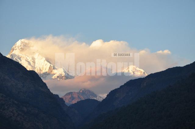 Măreţia munţilor Himalaya