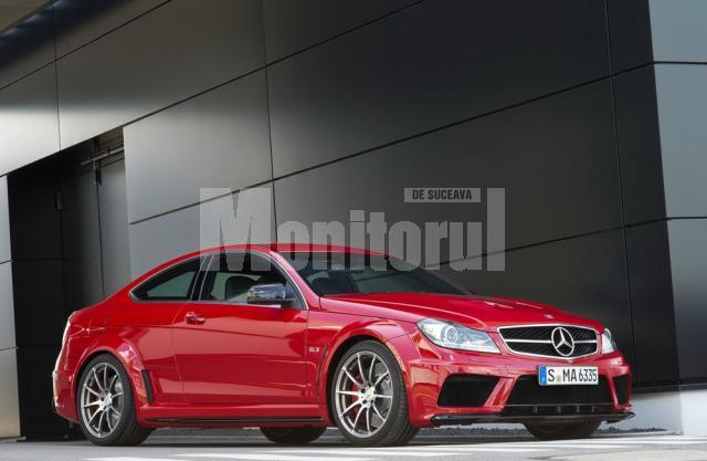 Mercedes Benz C63 AMG Coupe