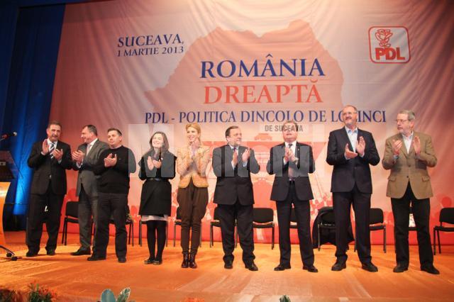 Lideri ai PDL au venit la Suceava pentru a-l susţine pe Blaga