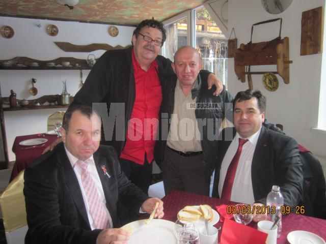 Corneliu Petreanu şi invitaţii săi