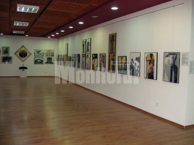 Expoziţia de pictură, grafică şi sculptură „Suprapuneri”