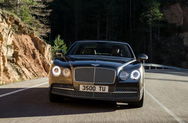 Bentley plănuiește o nouă decapotabilă de lux