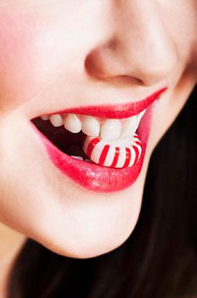 Bomboanele - o alegere neinspirată pentru sănătatea dinţilor. Foto: CORBIS