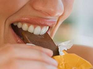 Ciocolata are efect asupra nivelului de dioxid de carbon care afectează vasele de sânge, îmbunătăţind circulaţia Foto: CORBIS