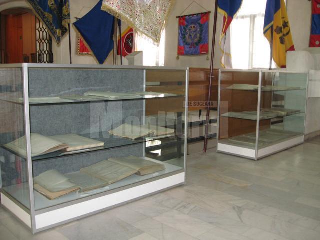 Expoziţia Şcoli şi şcolari