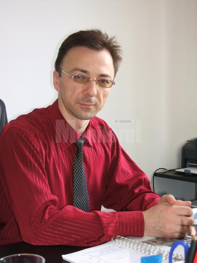 Directorul Bibliotecii Bucovinei I.G. Sbiera Suceava, Gabriel Cărăbuş