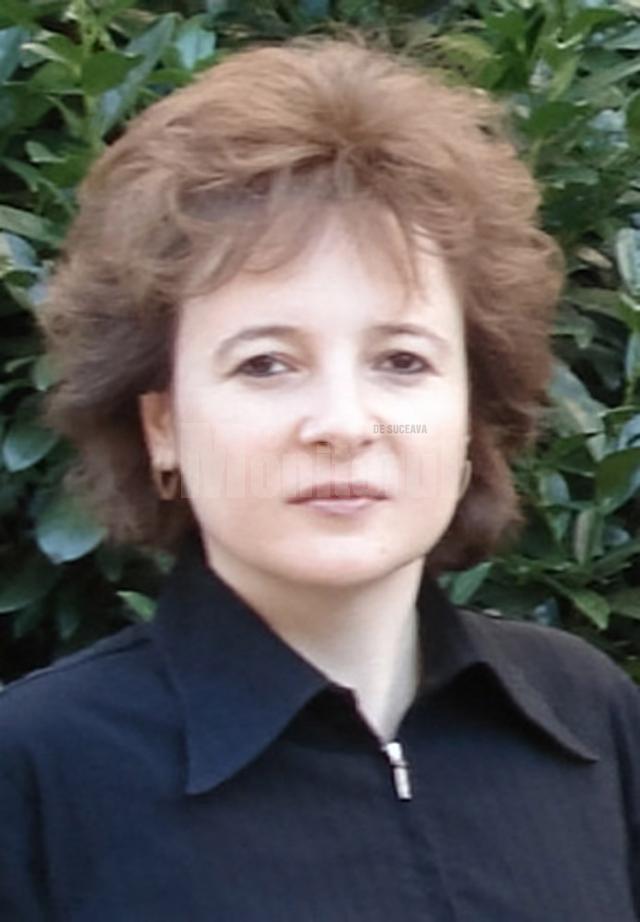 Prof. univ. dr. Cristina Turcu