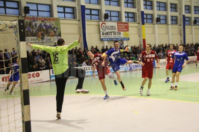 Meciul dintre Universitatea şi CSM Bucureşti a fost foarte echilibrat