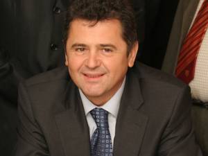 Eugen Bejinariu: „Voi continua să fiu prezent în colegiul în care am fost ales în funcţia de deputat”