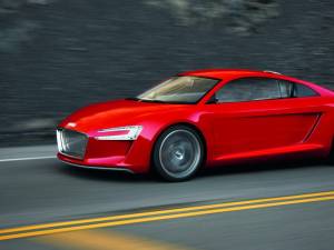 Audi e-Tron în versiunea de serie ar putea fi livrat din 2014