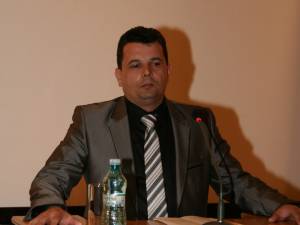 Patronatul Teritorial „Centrul de Dezvoltare Nord-Est” este condus de Adrian Bădăluţă