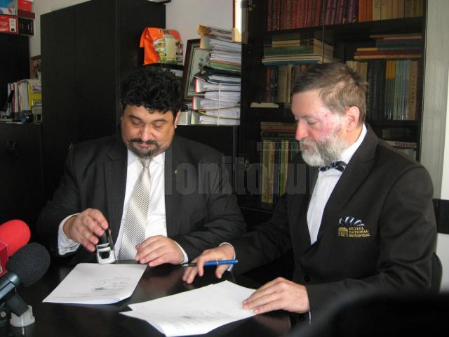 Protocolul a fost semnat de directorii generali ai celor două instituţii muzeale, Constantin Emil Ursu şi prof. univ. dr. Sabin Adrian Luca