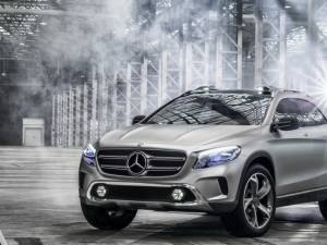 Mercedes dezvăluie conceptul GLA