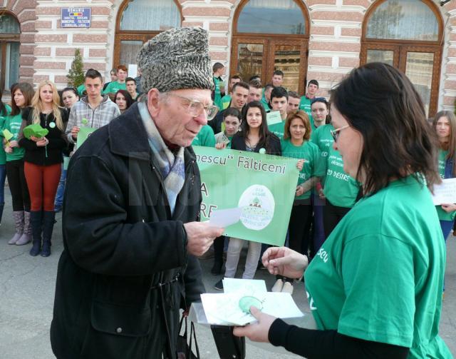 Proiectul “Eco Desire” s-a încheiat ieri cu un marş desfăşurat prin municipiul Fălticeni