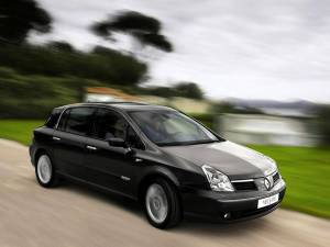 Renault vrea să intre din nou în segmentul limuzinelor de top