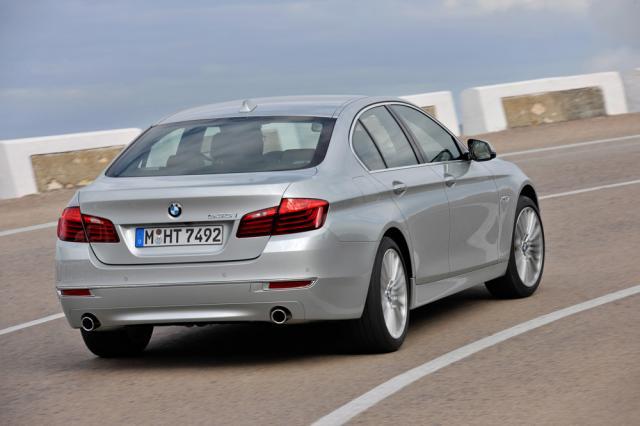 BMW restilizează și îmbunătățește gama Seriei 5