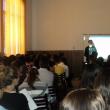Elevi din Liteni, informaţi despre pericolul traficului de persoane, al delicvenţei juvenile şi al consumului de droguri
